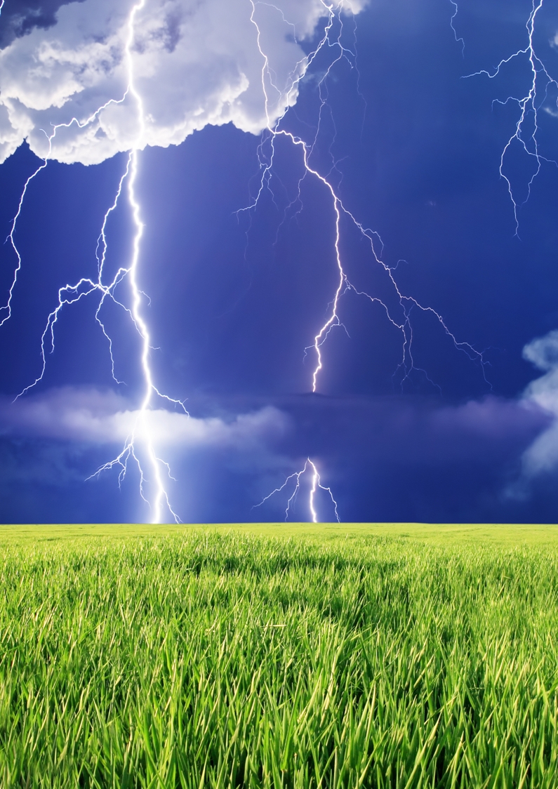 Duval Messien – Lightning Phenomenon